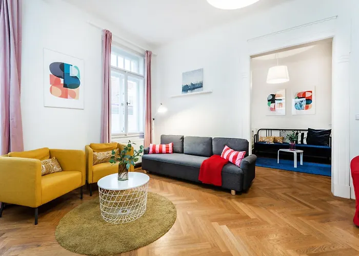 Grand Deluxe Vip Apartment